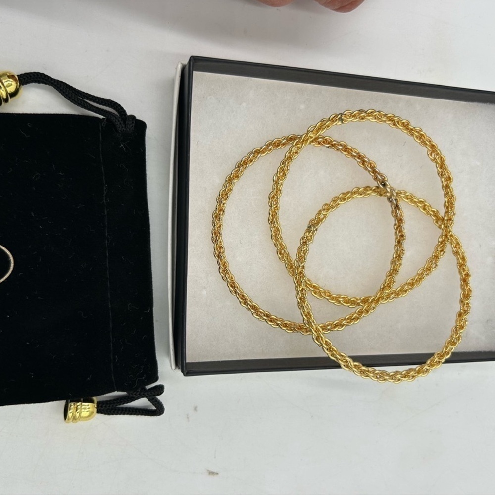 Women’s Sylvia Toledano bracelet set of three - Picture 11 of 11